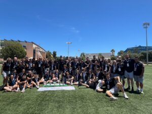 El equipo FANDDI junto a los trofeos recibidos en el Campeonato de España de Selecciones Autonómicas 2024